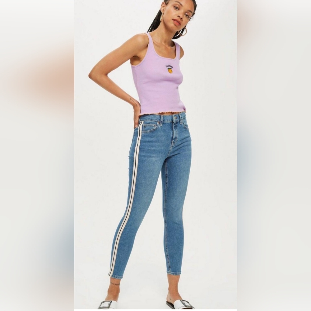 Topshot  Crop  Moto Jeans
